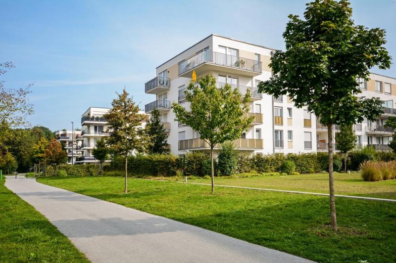 Parkings et espaces verts en copropri&eacute;t&eacute;, un entretien &agrave; ne pas n&eacute;gliger aux Mureaux